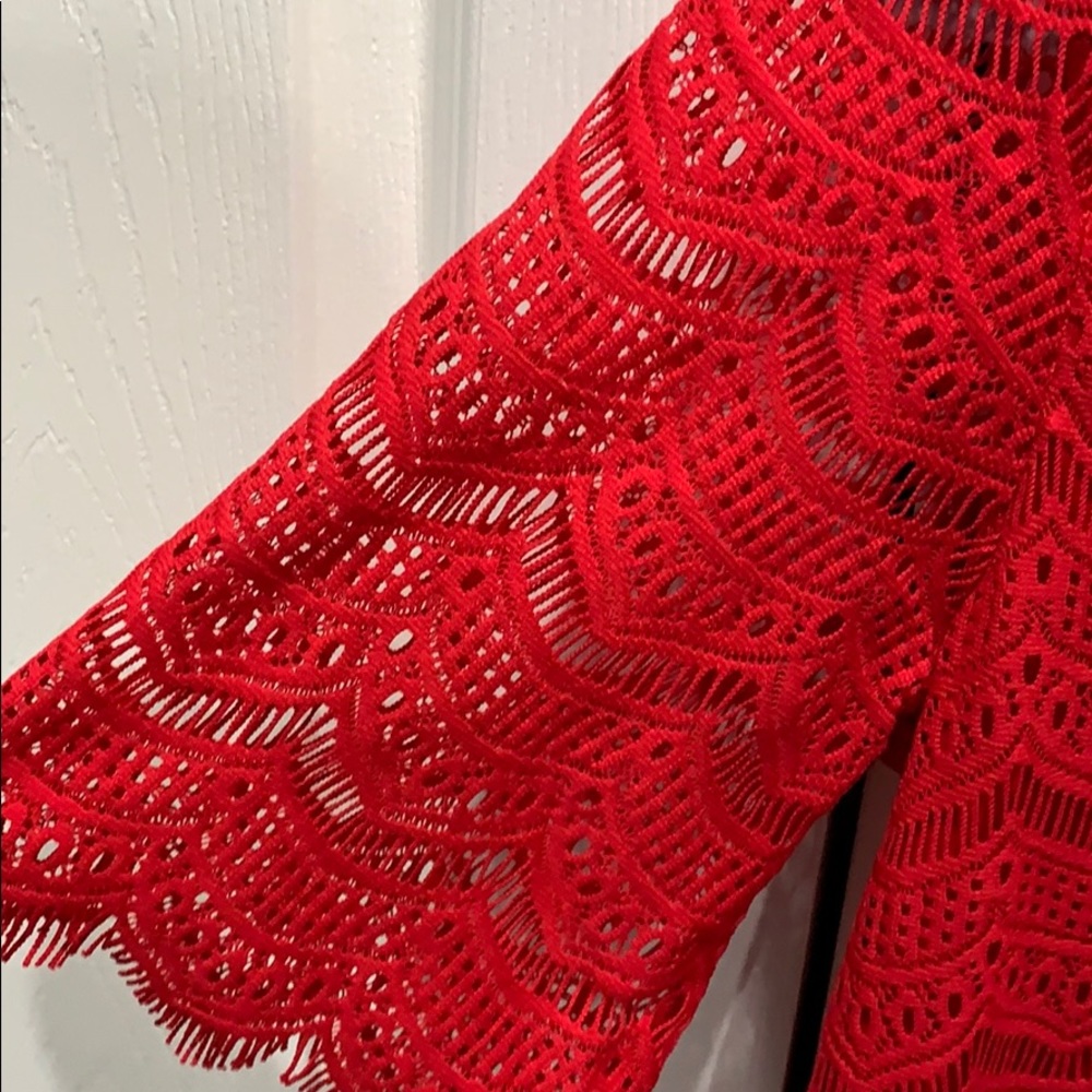 Red top ❤️ - Picture 4 of 5